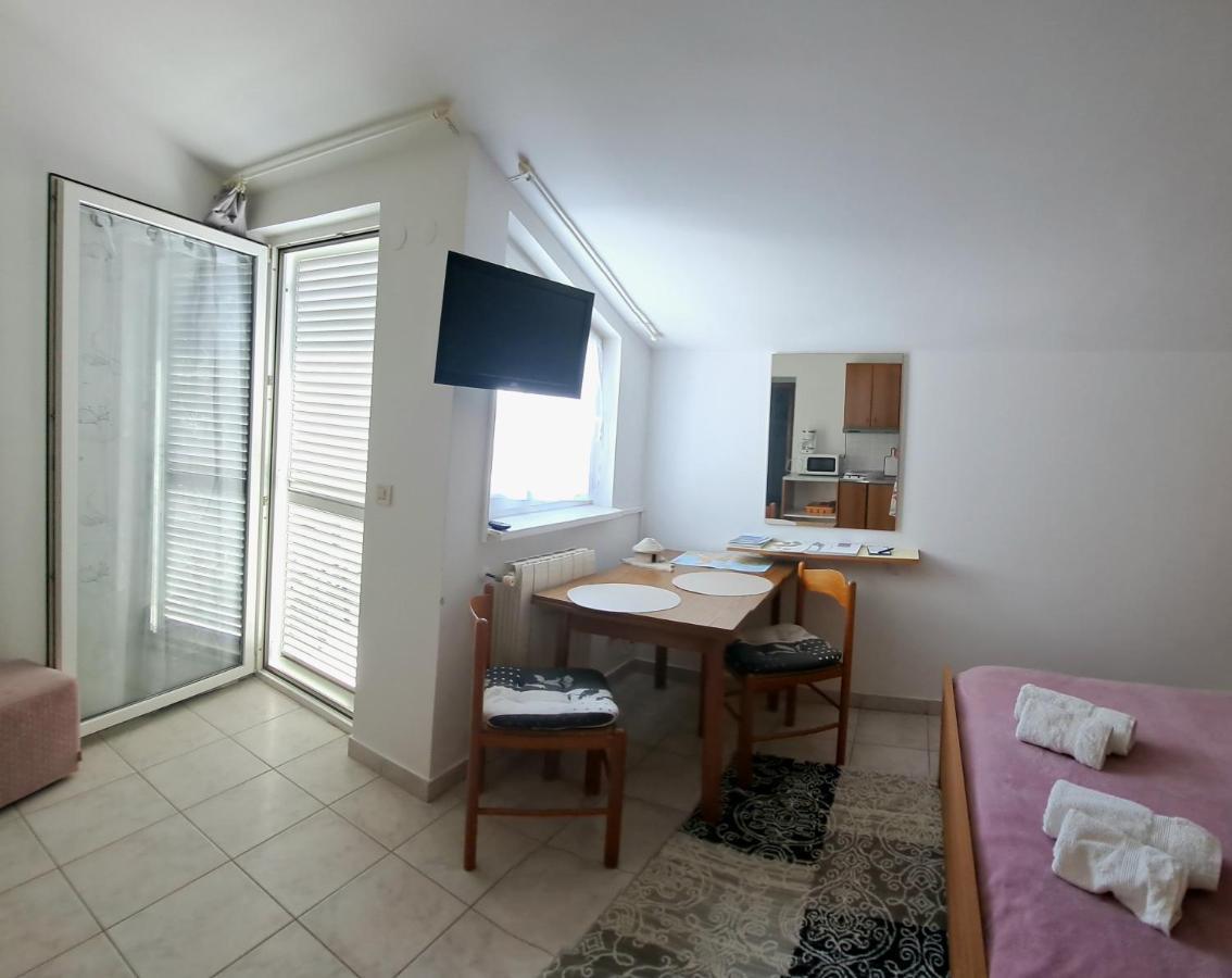 Studio Apartman Olivera Rovinj Ngoại thất bức ảnh
